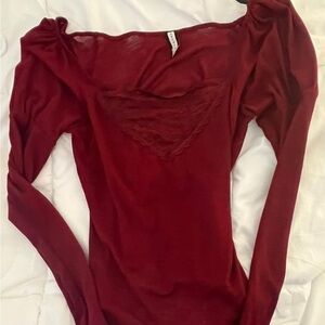 Vintage 2000s lace red bell sleeve top Ella Enchanted